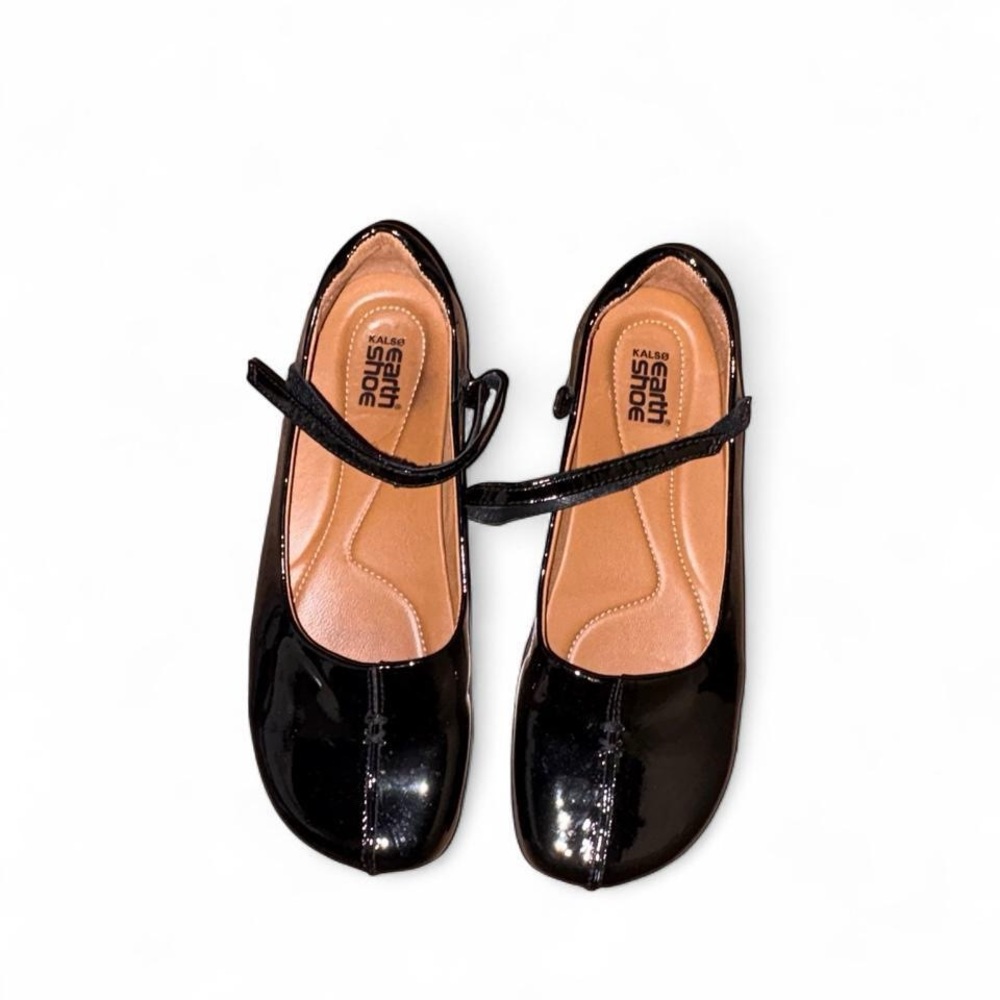Earth Black Patent Mary Jane Flats with Strap